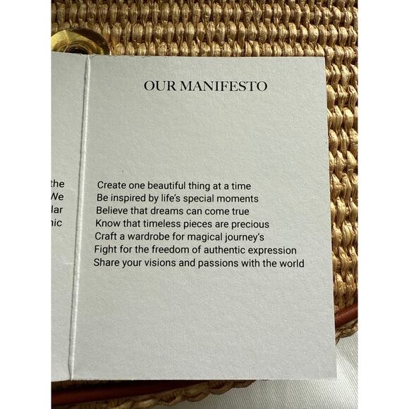 New with Tag Liselle Kiss Raffia & Leather Tan and Wheat Color Adjustable Strap - Picture 6 of 7